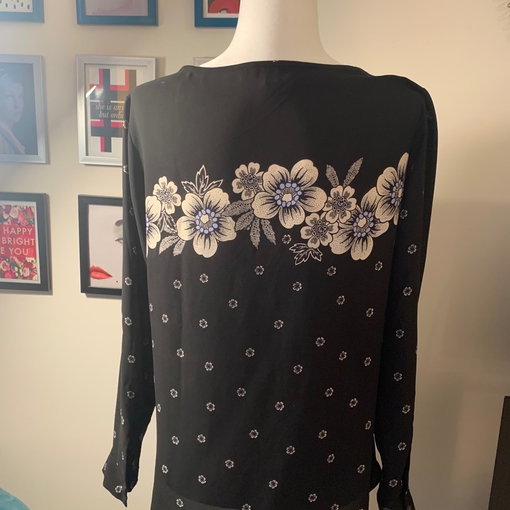 LOFT Floral Printed Top - Picture 4 of 4
